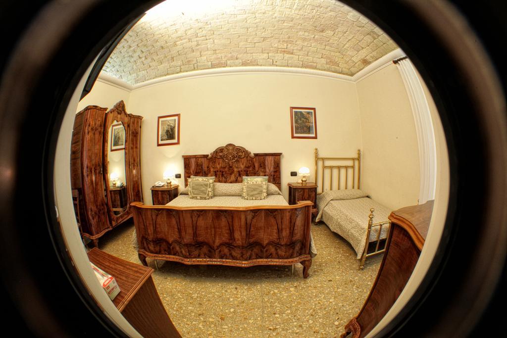 Domus Real Cardello Hotel Rom Værelse billede